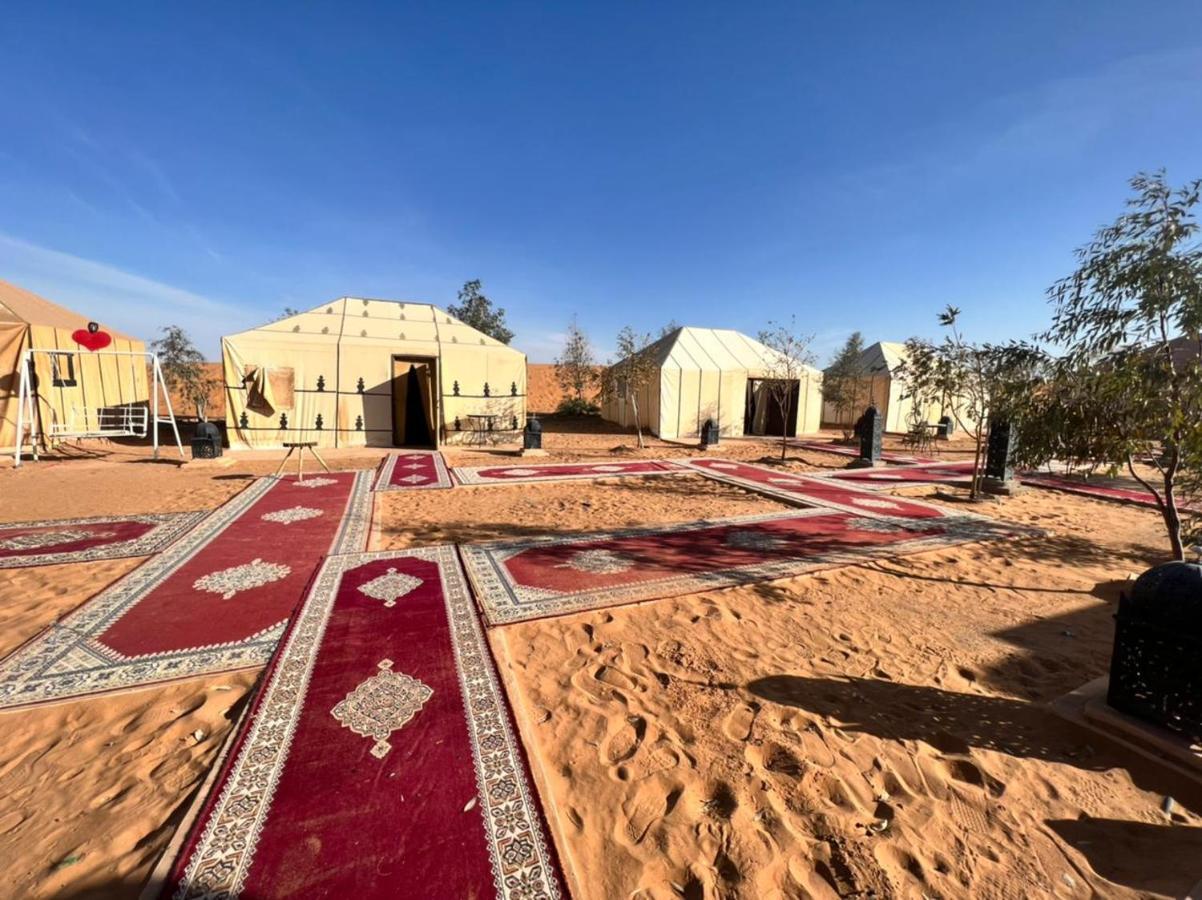 Roses Desert Camp Merzouga Exterior foto